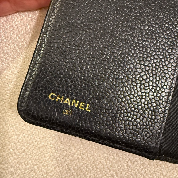 Vintage CHANEL Agenda - Picture 3 of 16